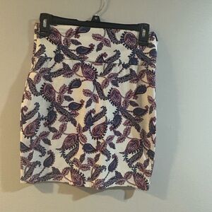 3 for $25!
Charlotte Russe size large skirt with pattern